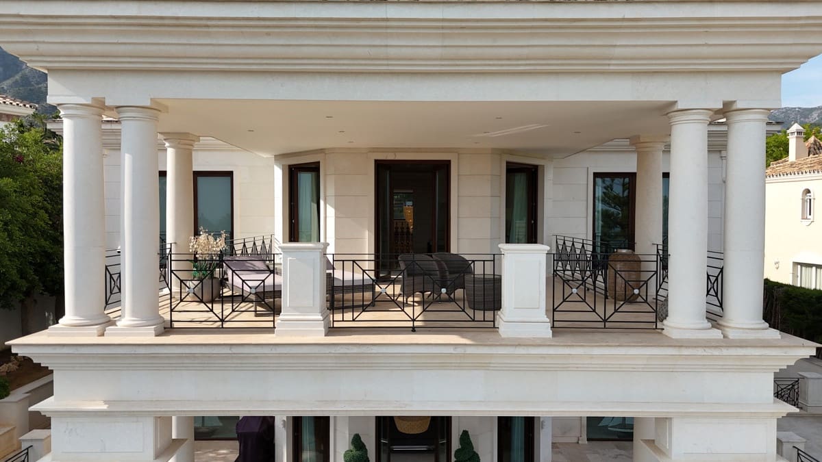 8 sovrum Villa till salu i Golden Mile med pool - 11 950 000 € (Ref: 9183399)