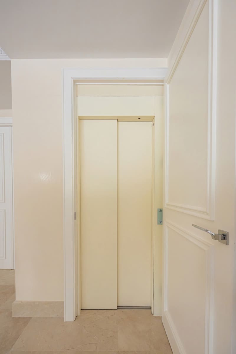 8 sovrum Villa till salu i Golden Mile med pool - 11 950 000 € (Ref: 9183399)