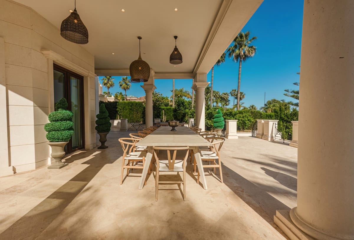 8 sovrum Villa till salu i Golden Mile med pool - 11 950 000 € (Ref: 9183399)