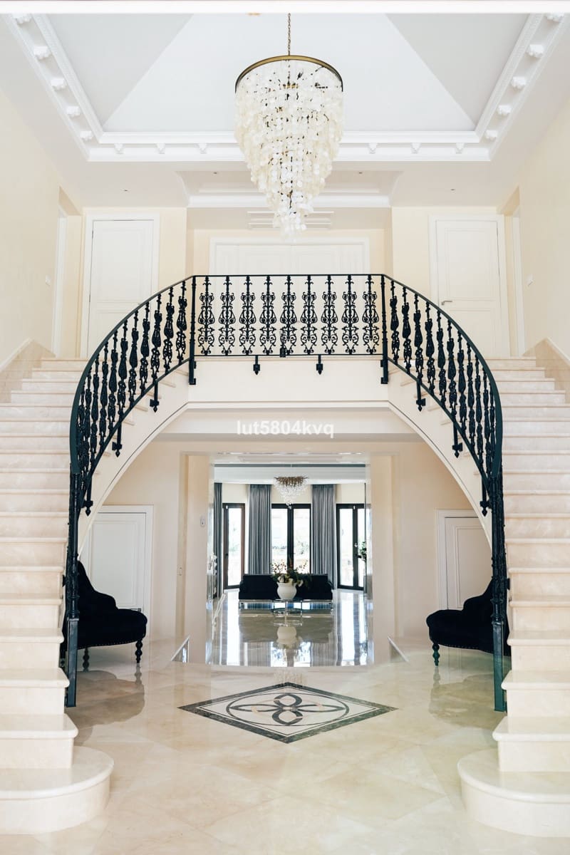 8 chambre Villa/Maison à vendre à Golden Mile avec piscine - 11 950 000 € (Ref: 9183401)