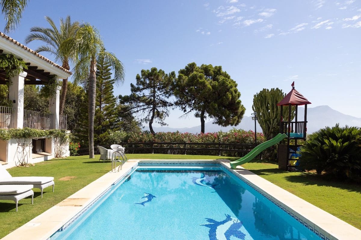 5 sypialnia Willa na sprzedaż w La Zagaleta z basenem - 12 000 000 € (Ref: 9183402)