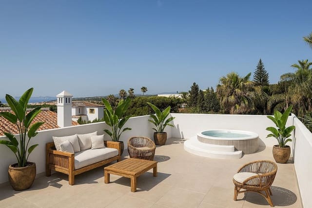 3 soveværelse Villa til salg i Torreguadiaro, San Roque med swimmingpool - € 1.295.000 (Ref: 9185167)