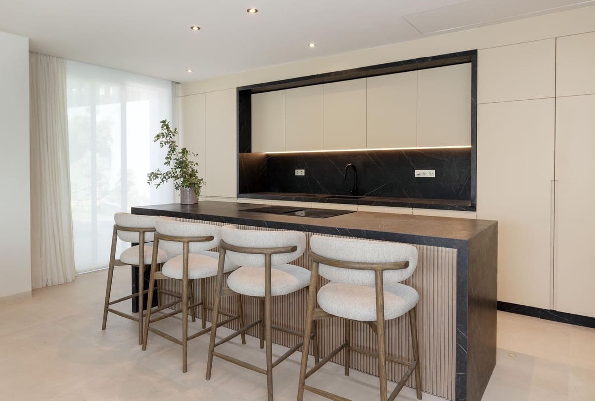 7 sypialnia Willa na sprzedaż w Benalmadena z basenem - 4 450 000 € (Ref: 9185173)