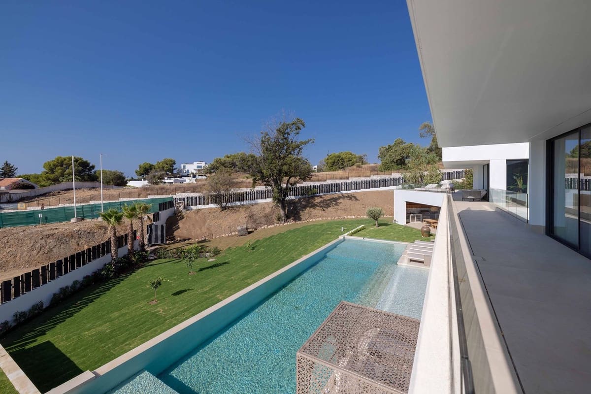 7 sypialnia Willa na sprzedaż w Benalmadena z basenem - 4 450 000 € (Ref: 9185173)