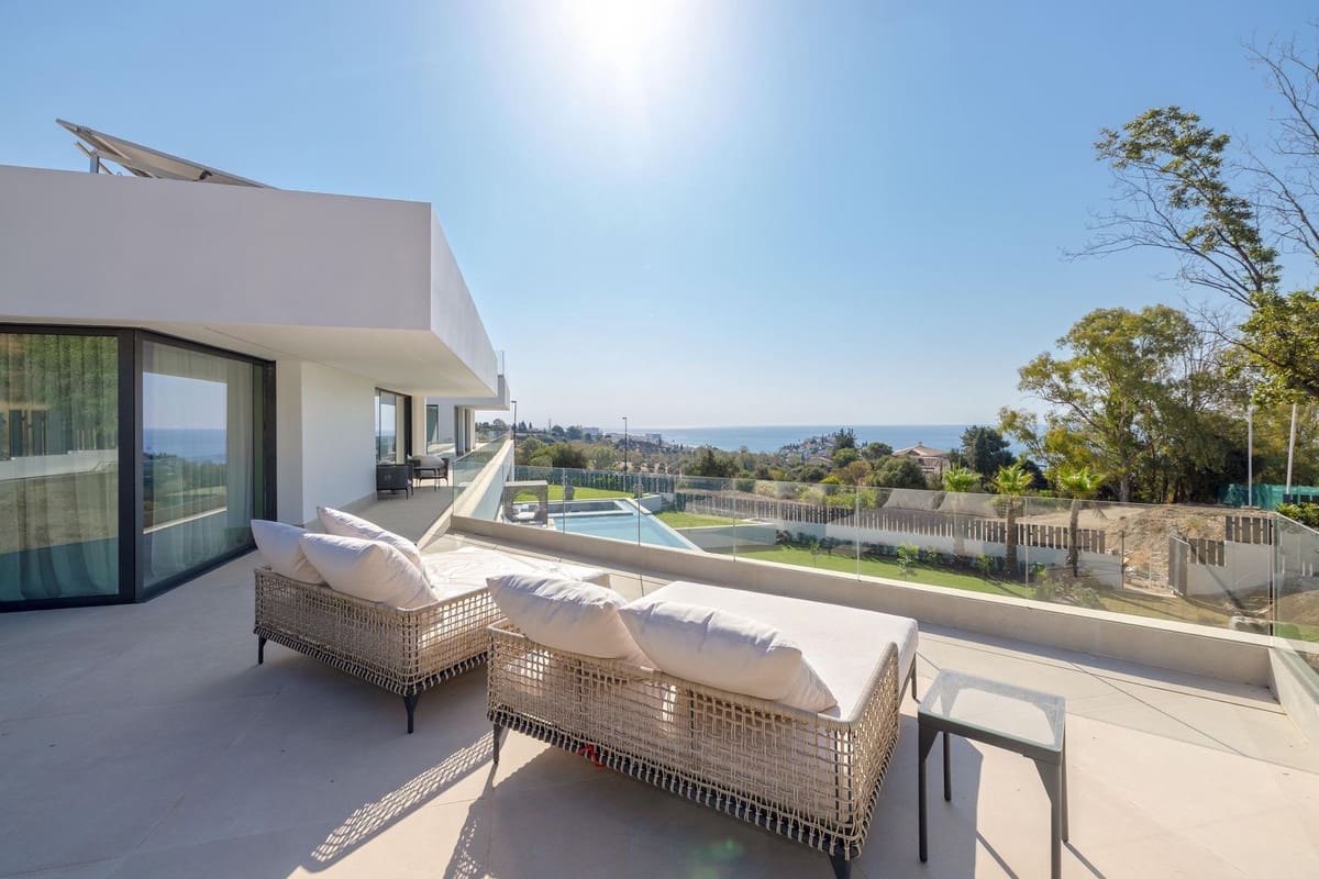 7 sypialnia Willa na sprzedaż w Benalmadena z basenem - 4 450 000 € (Ref: 9185173)