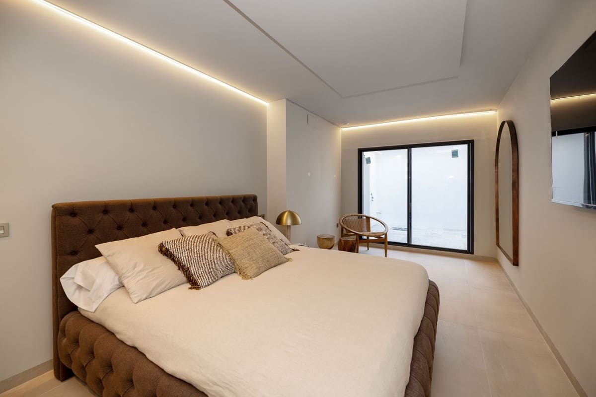 7 sypialnia Willa na sprzedaż w Benalmadena z basenem - 4 450 000 € (Ref: 9185173)