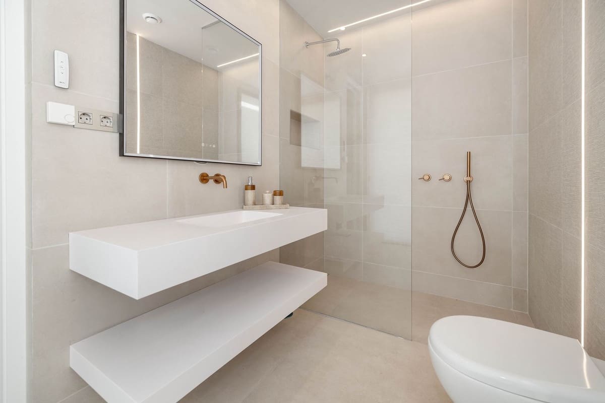 7 sypialnia Willa na sprzedaż w Benalmadena z basenem - 4 450 000 € (Ref: 9185173)