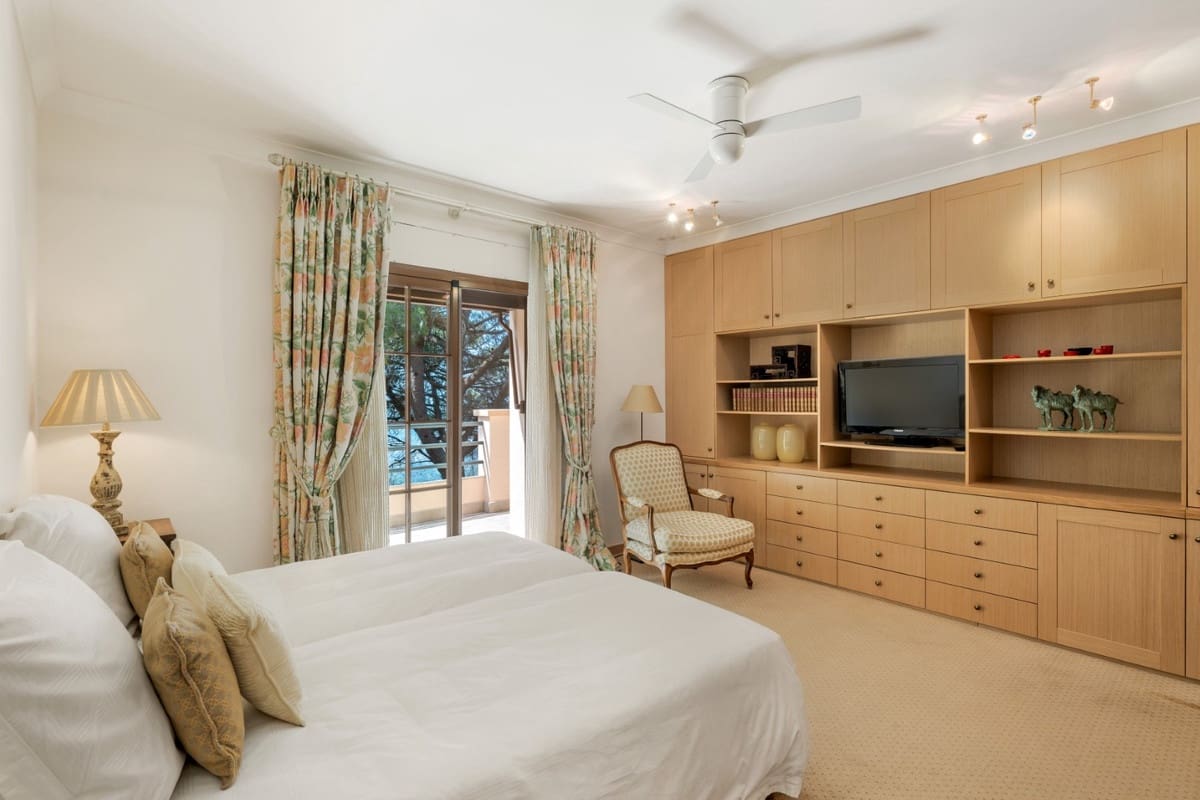 9 soveværelse Villa til salg i Ojen med swimmingpool - € 3.800.000 (Ref: 9185176)