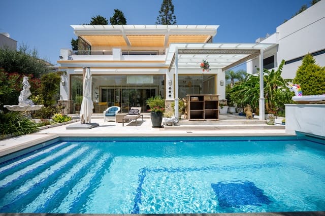 4 sypialnia Willa na sprzedaż w Casco Antiguo, Marbella z basenem - 6 995 000 € (Ref: 9185180)