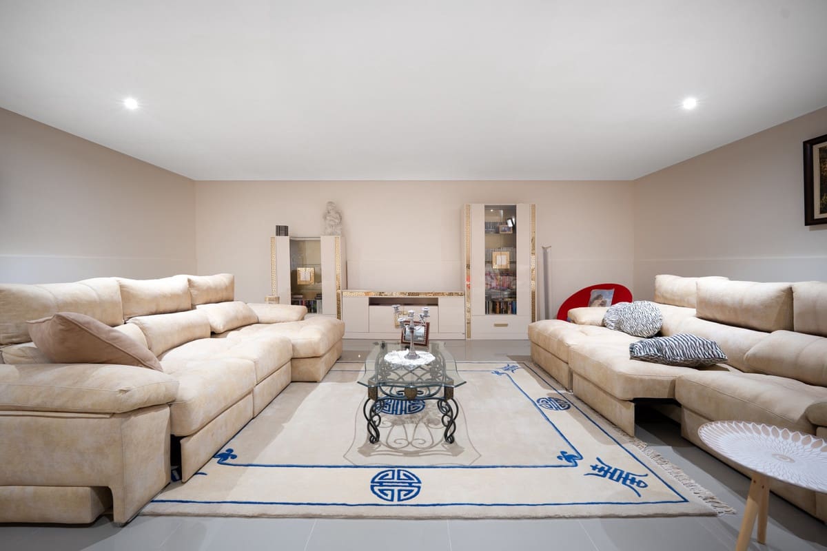 4 sypialnia Willa na sprzedaż w Marbella z basenem - 6 995 000 € (Ref: 9185180)