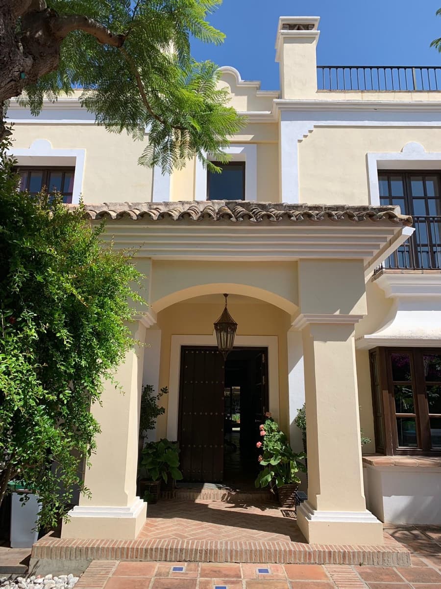 5 slaapkamer Villa te koop in Golden Mile - € 4.500.000 (Ref: 9185217)