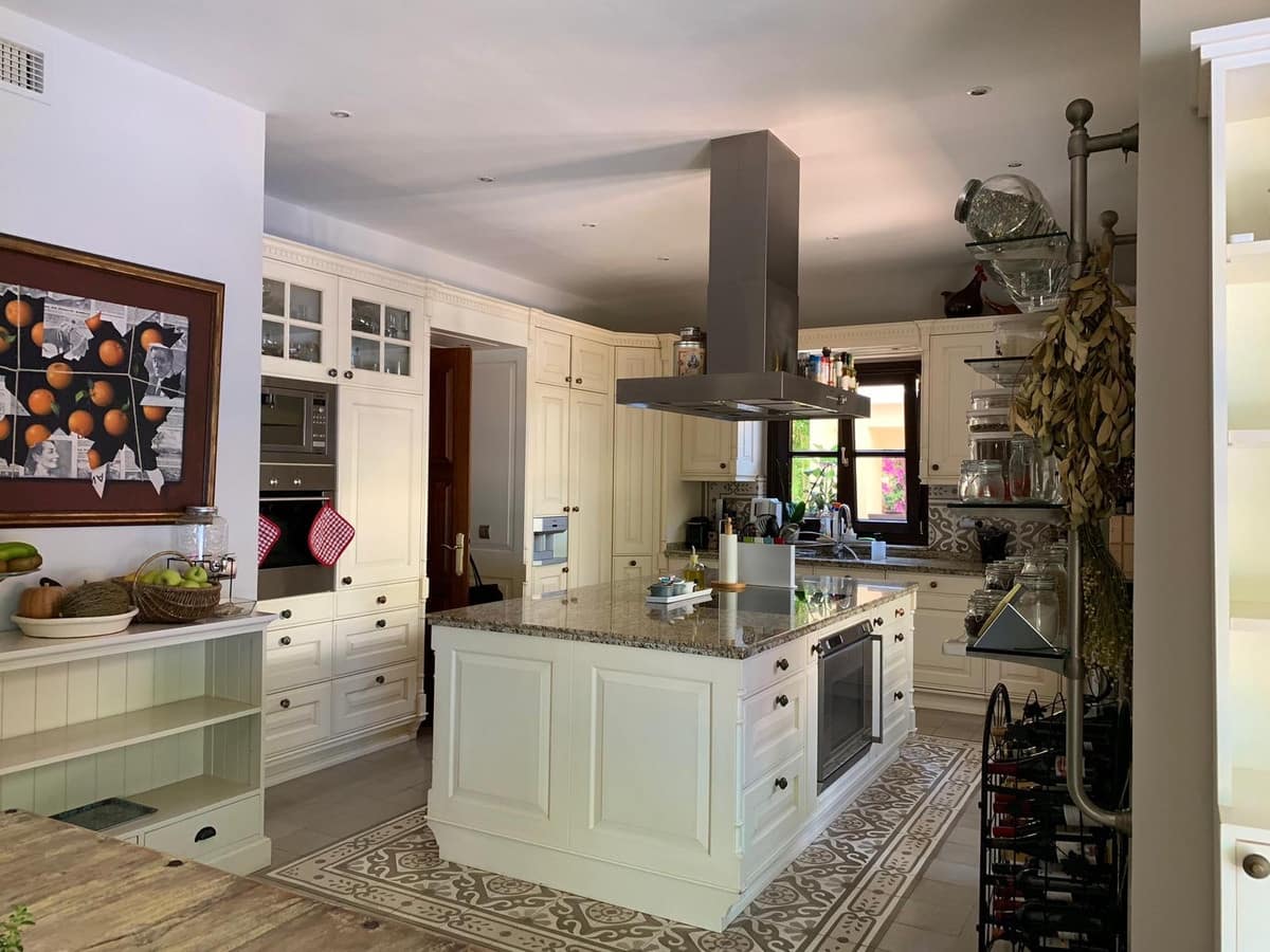 5 slaapkamer Villa te koop in Golden Mile - € 4.500.000 (Ref: 9185217)