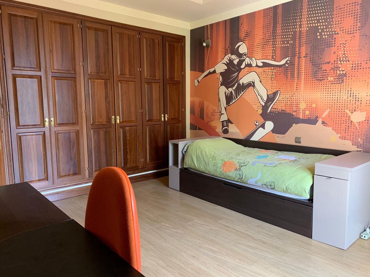 5 slaapkamer Villa te koop in Golden Mile - € 4.500.000 (Ref: 9185217)