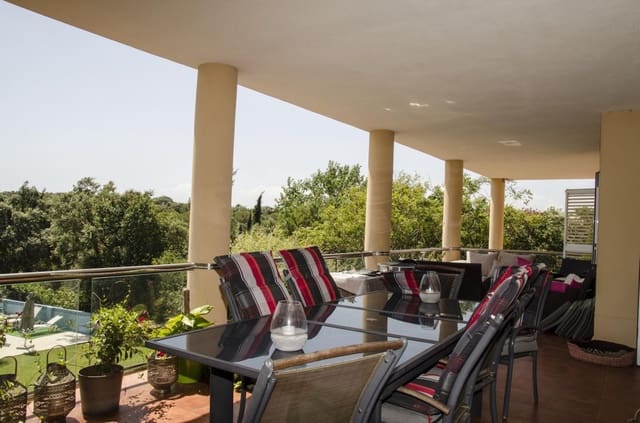 5 sypialnia Willa na sprzedaż w Sotogrande Alto, San Roque z basenem garażem - 1 450 000 € (Ref: 9185218)