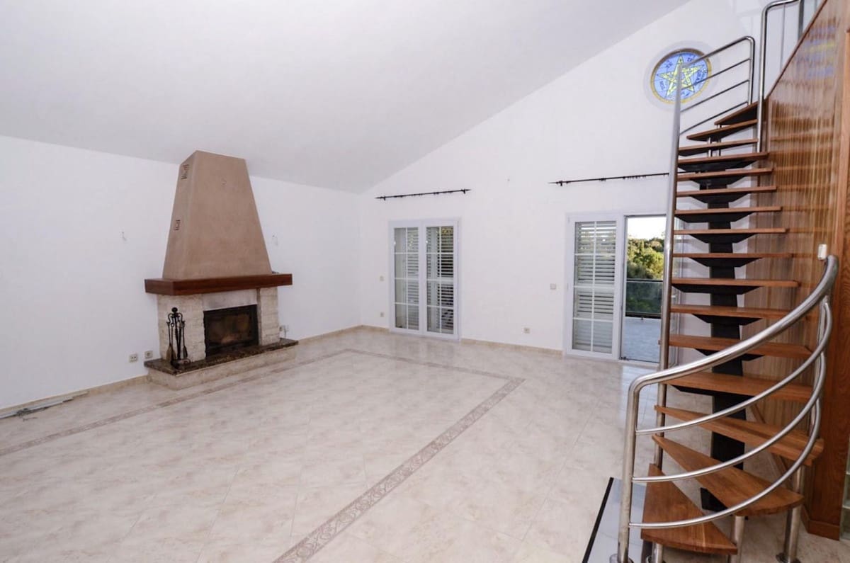 5 sypialnia Willa na sprzedaż w Sotogrande z basenem garażem - 1 450 000 € (Ref: 9185218)