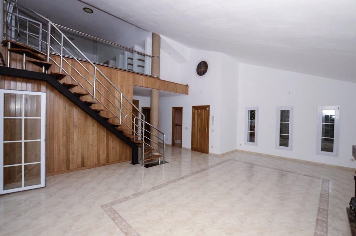 5 sypialnia Willa na sprzedaż w Sotogrande z basenem garażem - 1 450 000 € (Ref: 9185218)