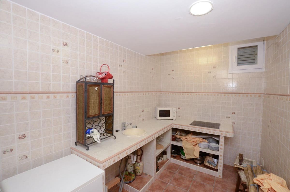 5 sypialnia Willa na sprzedaż w Sotogrande z basenem garażem - 1 450 000 € (Ref: 9185218)