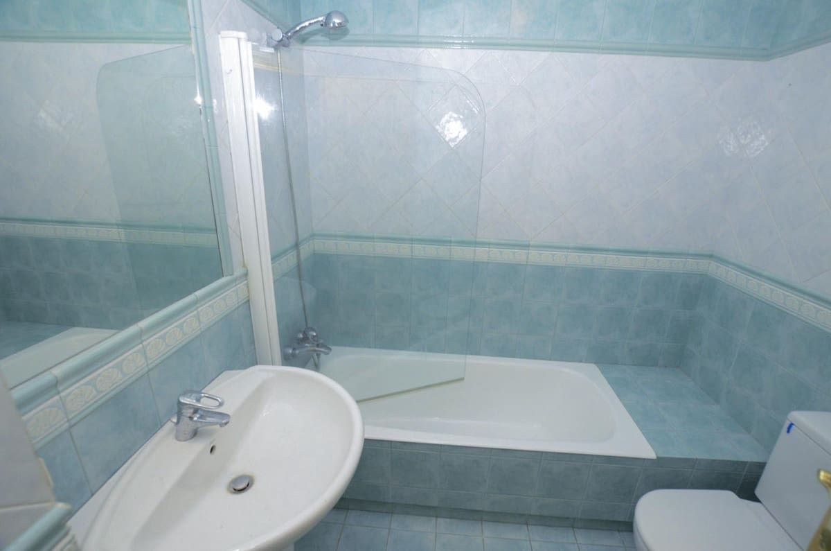 5 sypialnia Willa na sprzedaż w Sotogrande z basenem garażem - 1 450 000 € (Ref: 9185218)