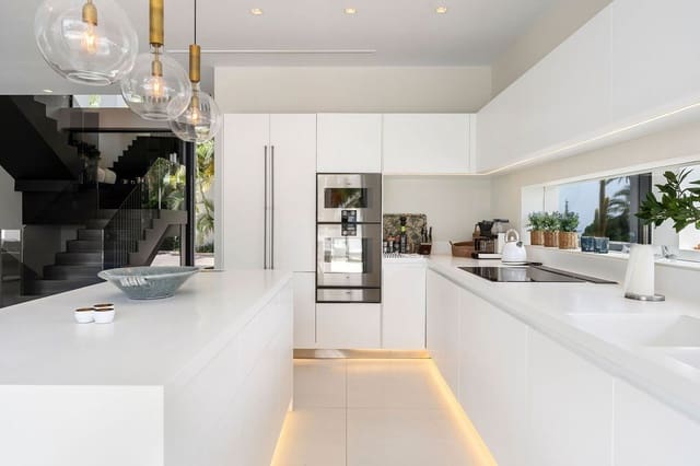 5 soveværelse Villa til salg i Nagüeles Alto, Marbella med swimmingpool garage - € 5.650.000 (Ref: 9185246)