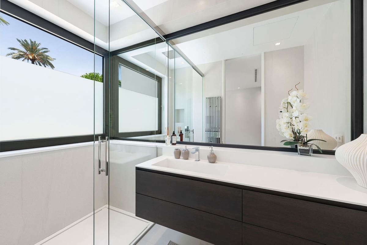 5 soveværelse Villa til salg i Marbella med swimmingpool garage - € 5.650.000 (Ref: 9185246)