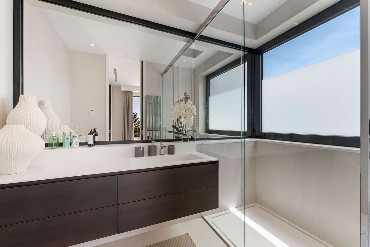 5 soveværelse Villa til salg i Marbella med swimmingpool garage - € 5.650.000 (Ref: 9185246)