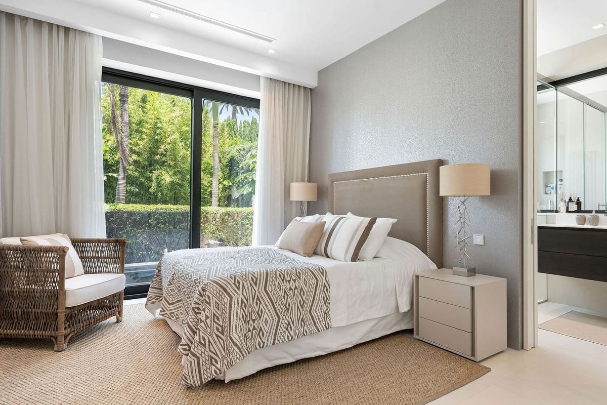 5 soveværelse Villa til salg i Marbella med swimmingpool garage - € 5.650.000 (Ref: 9185246)