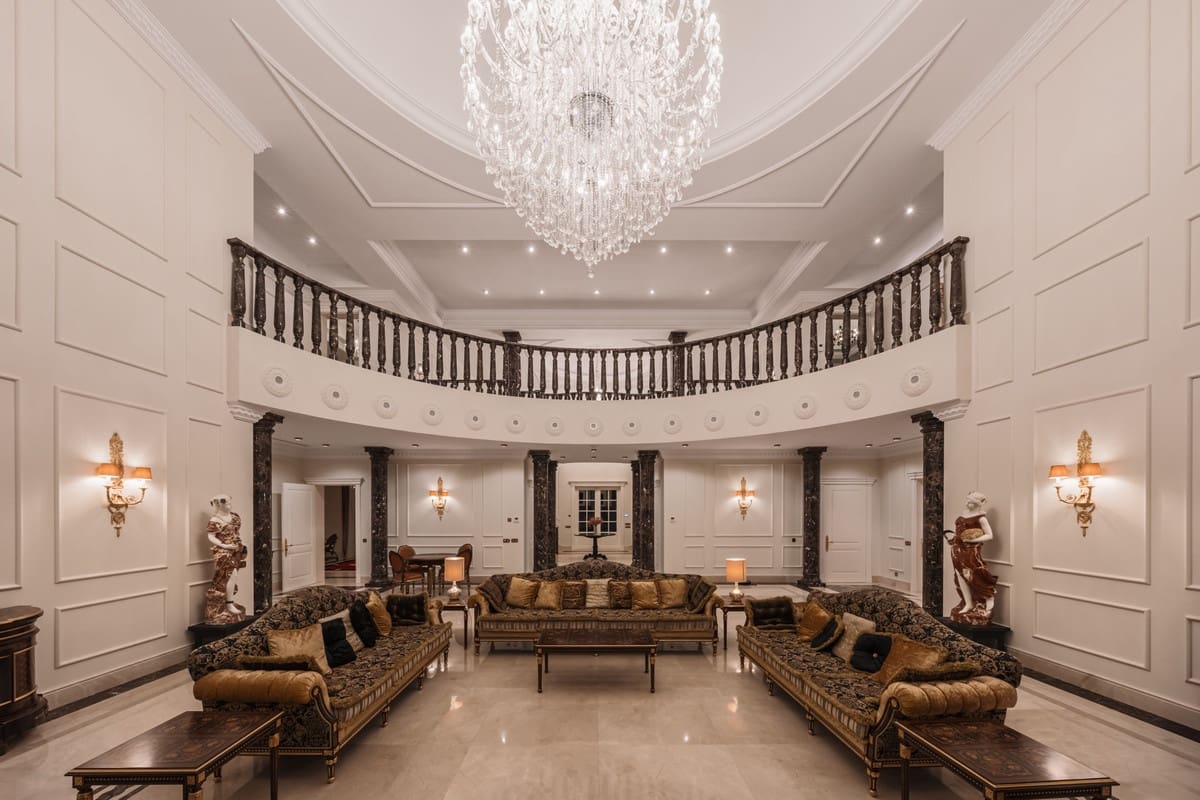 7 soverom Villa til salgs i Golden Mile med svømmebasseng - € 16 000 000 (Ref: 9186726)