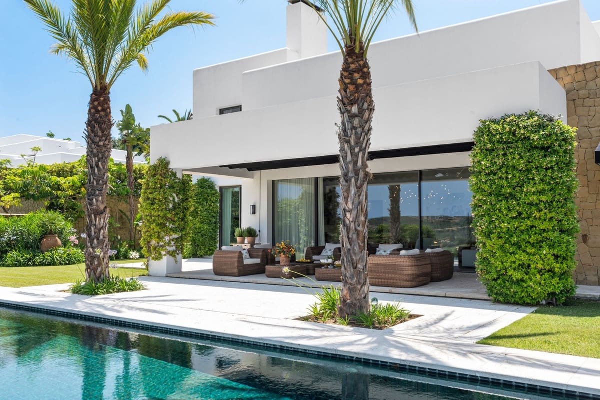 5 quarto Moradia para venda em Casares com piscina - 4 500 000 € (Ref: 9188165)