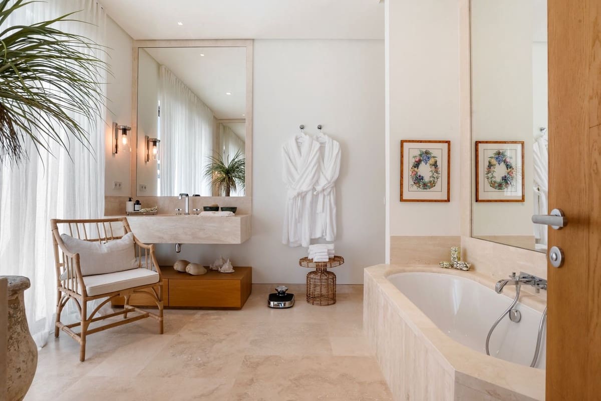 5 quarto Moradia para venda em Casares com piscina - 4 500 000 € (Ref: 9188165)