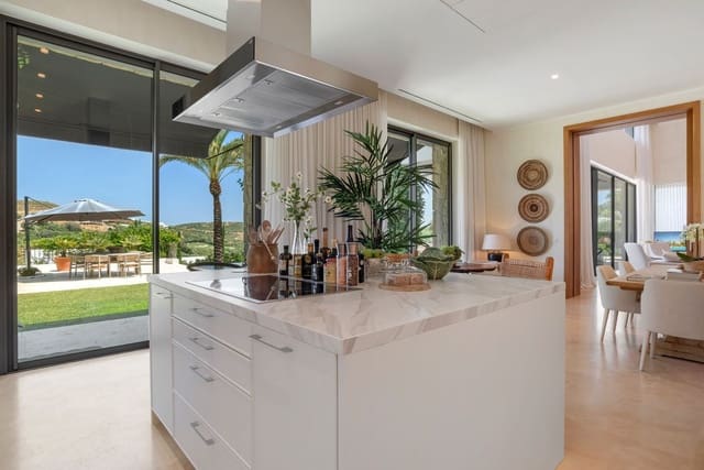 5 soveværelse Villa til salg i Casares Pueblo, Casares med swimmingpool - € 4.500.000 (Ref: 9188165)