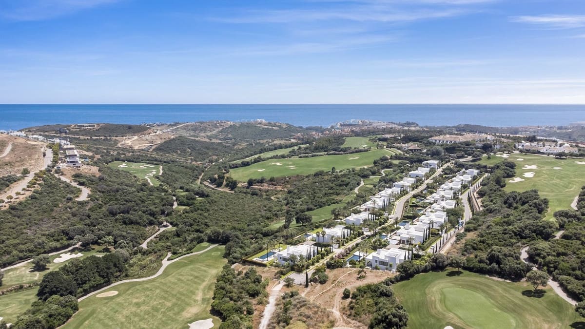 5 quarto Moradia para venda em Casares com piscina - 4 500 000 € (Ref: 9188165)