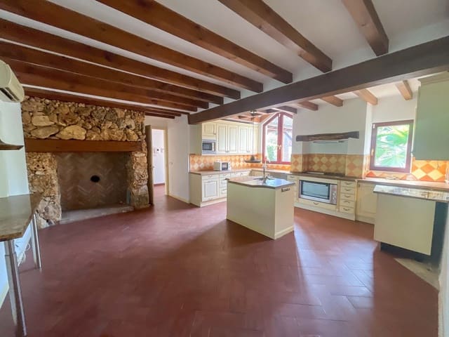 6 quarto Moradia para venda em San Enrique - Guadiaro -  Pueblo Nuevo, San Roque com piscina - 1 595 000 € (Ref: 9188182)