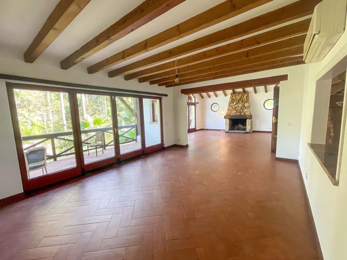 6 soveværelse Villa til salg i Sotogrande med swimmingpool - € 1.595.000 (Ref: 9188182)