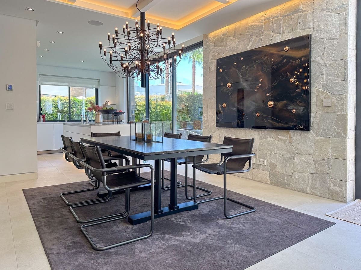 5 soverom Villa til salgs i Golden Mile med svømmebasseng - € 5 450 000 (Ref: 9195361)