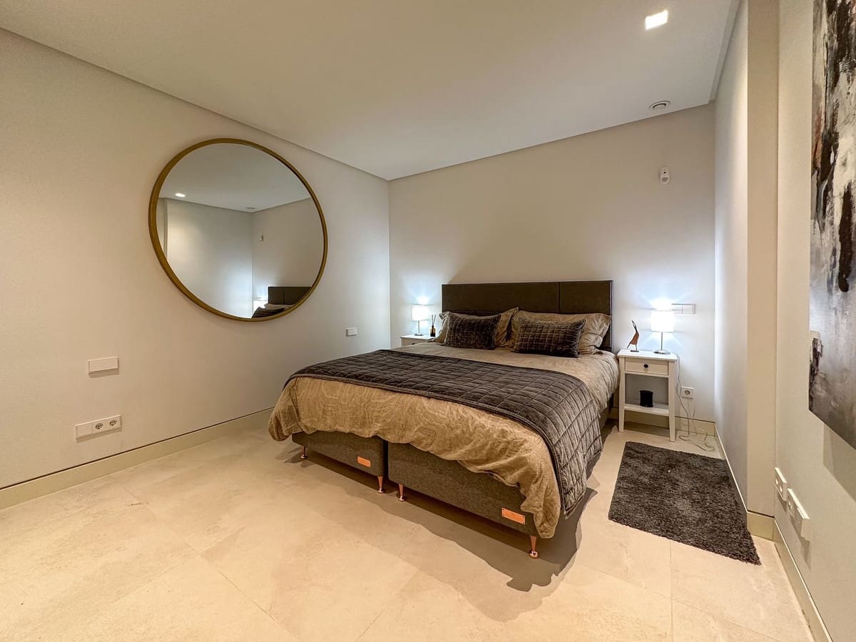 5 soverom Villa til salgs i Golden Mile med svømmebasseng - € 5 450 000 (Ref: 9195361)