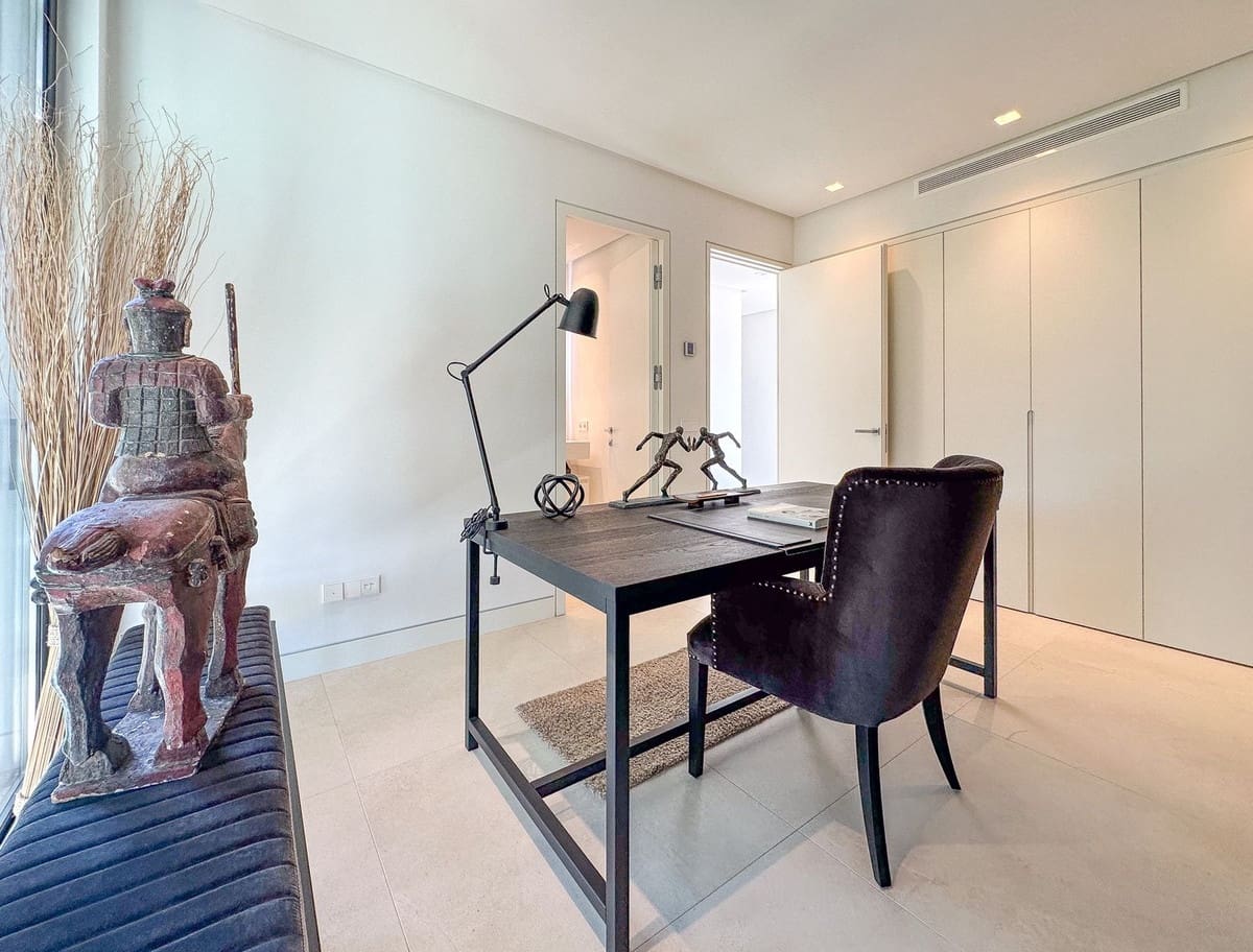 5 soverom Villa til salgs i Golden Mile med svømmebasseng - € 5 450 000 (Ref: 9195361)