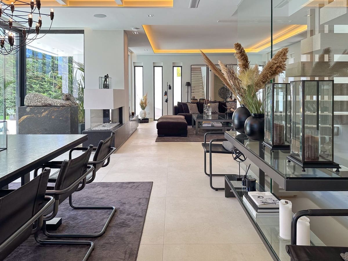 5 soverom Villa til salgs i Golden Mile med svømmebasseng - € 5 450 000 (Ref: 9195361)