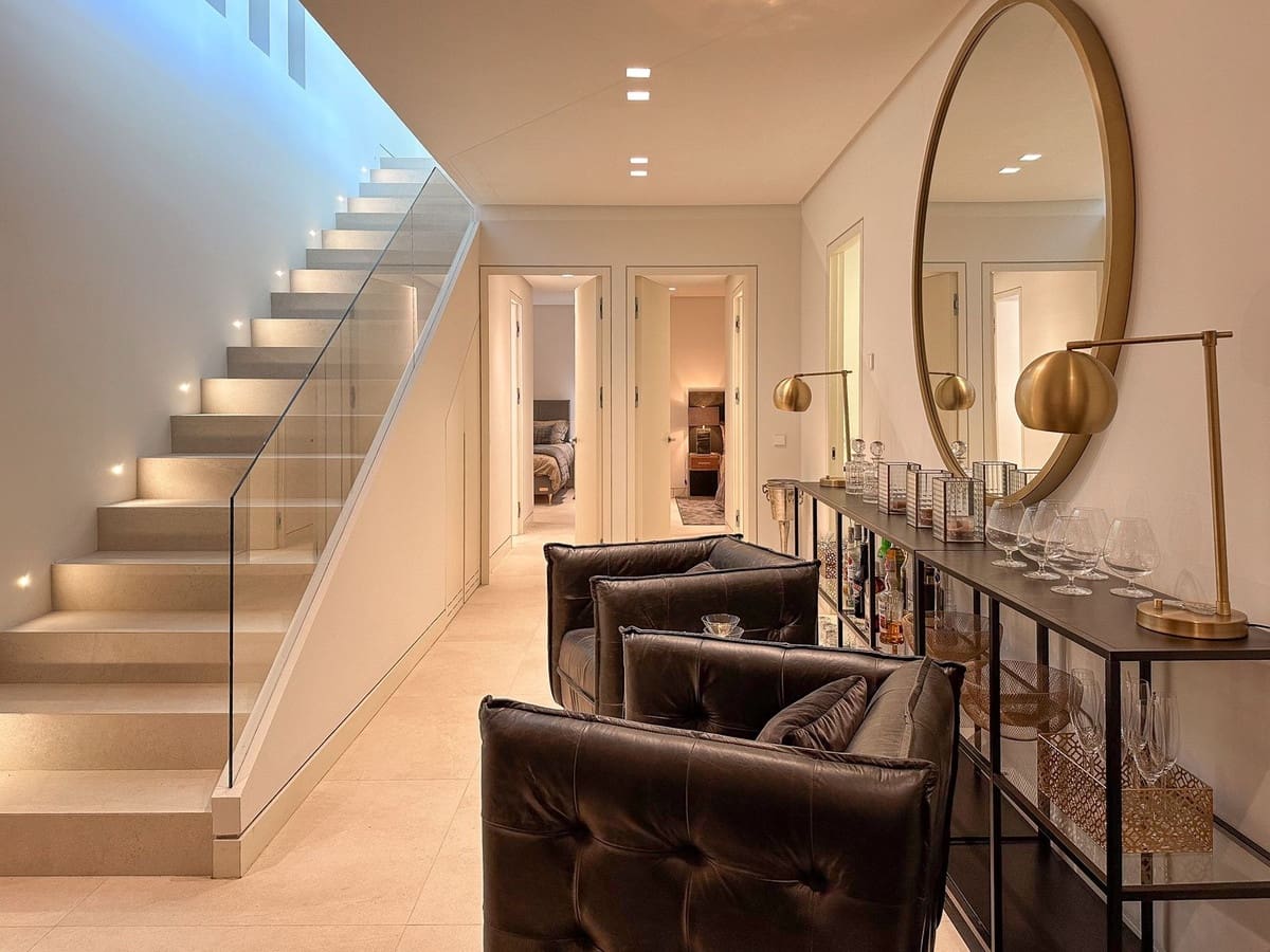 5 soverom Villa til salgs i Golden Mile med svømmebasseng - € 5 450 000 (Ref: 9195361)