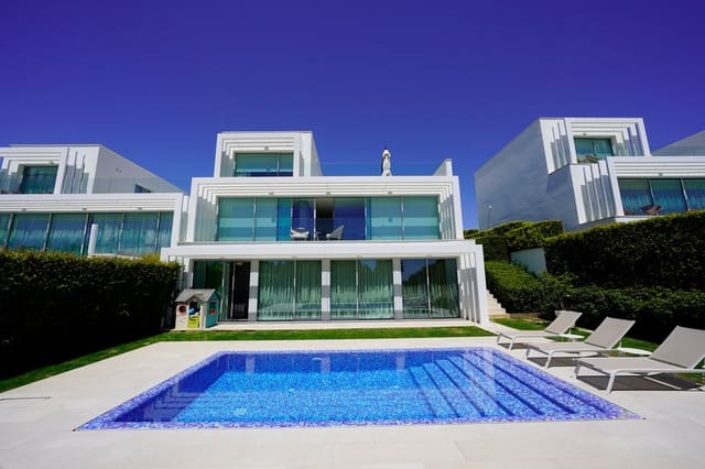 5 soverom Villa til salgs i San Enrique - Guadiaro -  Pueblo Nuevo, San Roque med svømmebasseng - € 1 495 000 (Ref: 9202270)