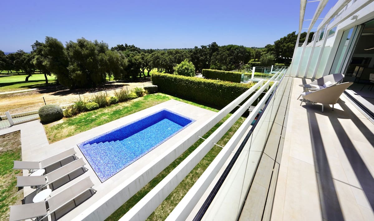 5 soverom Villa til salgs i Sotogrande med svømmebasseng - € 1 495 000 (Ref: 9202270)