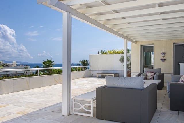 3 soverom Penthouse til salgs i Puerto Banus, Marbella med svømmebasseng - € 4 995 000 (Ref: 9217378)