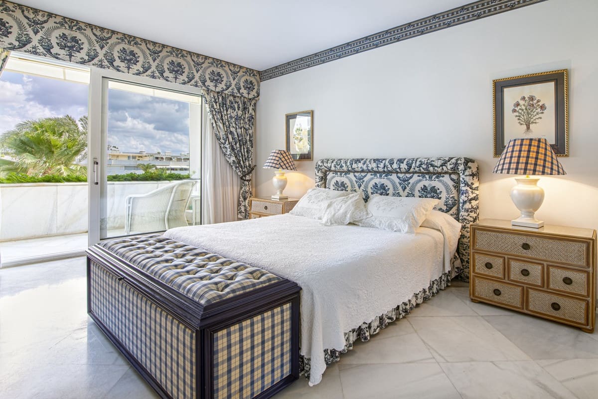 3 slaapkamer Penthouse te koop in Puerto Banus met zwembad - € 4.995.000 (Ref: 9217378)