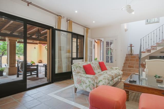 5 chambre Villa/Maison à vendre à San Enrique - Guadiaro -  Pueblo Nuevo, San Roque avec piscine - 1 125 000 € (Ref: 9254808)