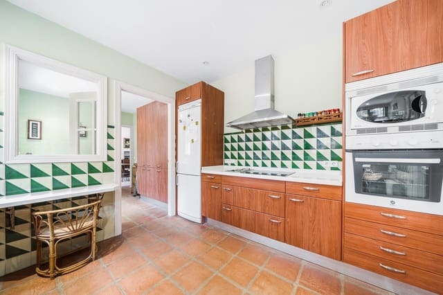 5 chambre Villa/Maison à vendre à San Enrique - Guadiaro -  Pueblo Nuevo, San Roque avec piscine - 1 125 000 € (Ref: 9254808)