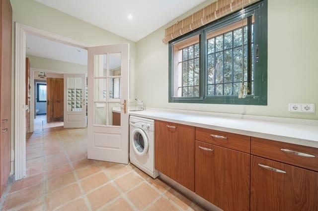 5 chambre Villa/Maison à vendre à San Enrique - Guadiaro -  Pueblo Nuevo, San Roque avec piscine - 1 125 000 € (Ref: 9254808)