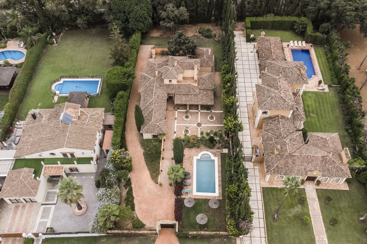 5 chambre Villa/Maison à vendre à Sotogrande avec piscine - 1 125 000 € (Ref: 9254808)