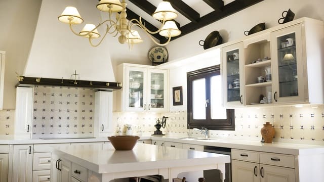 5 makuuhuone Huvila myytävänä paikassa Benahavís pueblo, Benahavís mukana uima-altaan - 3 995 000 € (Ref: 9256874)