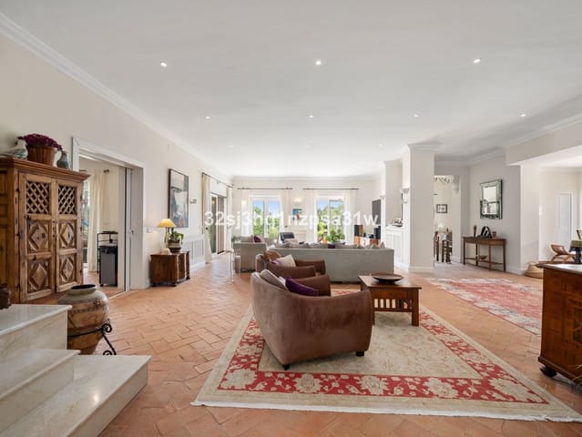 5 bedroom Villa for sale in Sotogrande Alto, San Roque with pool garage - € 2,850,000 (Ref: 9256875)