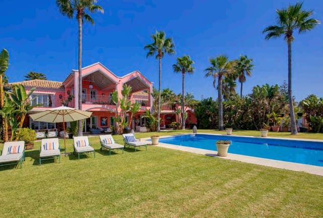5 quarto Moradia para venda em New Golden Mile, Estepona com piscina garagem - 14 000 000 € (Ref: 9256904)
