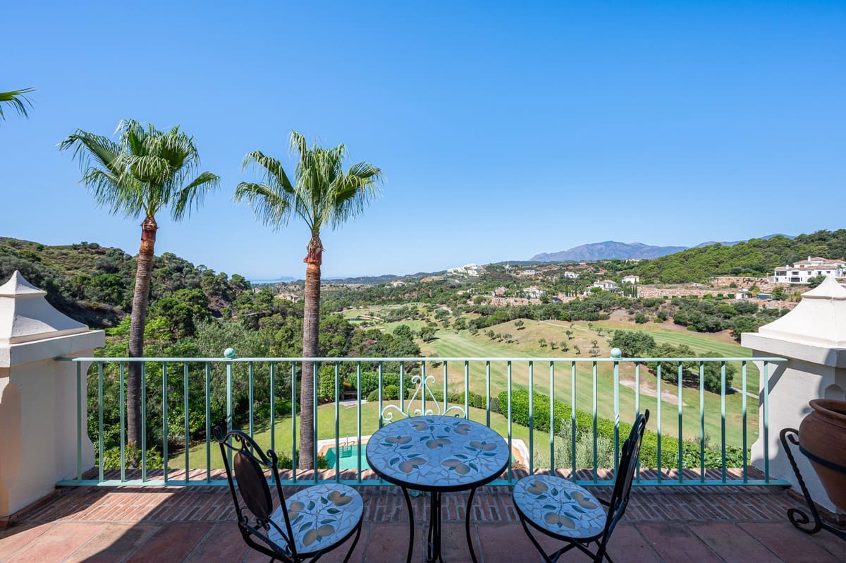 8 soverom Villa til salgs i Benahavis med svømmebasseng - € 4 500 000 (Ref: 9256909)